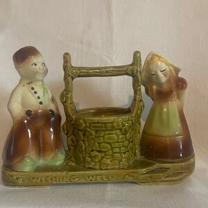 Shawnee Wishing Well Dutch Boy & Girl Ceramic Planter